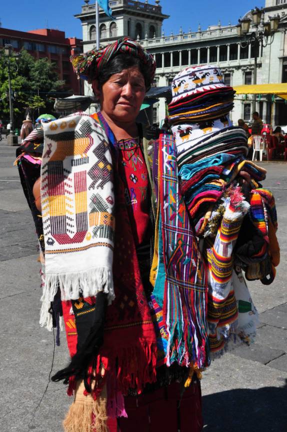 Legítima descendente dos mayas na Cidade da Guatemala, capital do país